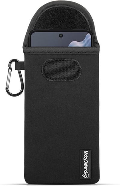 MobyDefend Hoesje - Geschikt voor Motorola Moto G35 - Neopreen Pouch Met Karabijnhaak - Insteek - Riemlus - Zwart