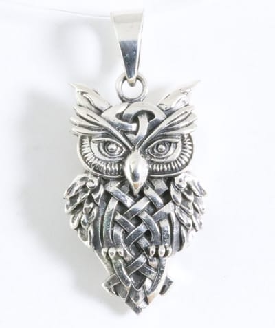 Zilveren uil hanger