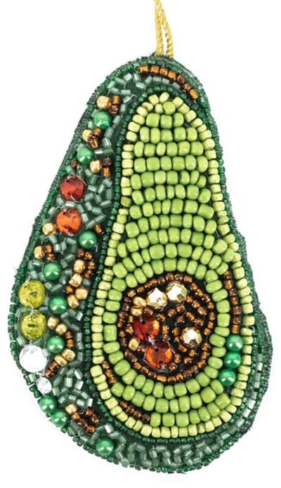 HomeBound by KY | Hanger met kralen avocado | hanger | kersthanger | feestdecoratie | hanger avocado | 13x7x2cm