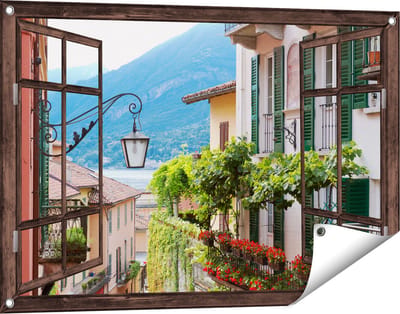 Gards Tuinposter Doorkijk Kleurijk Straatje in Italie - 90x60 cm - Tuindoek - Tuindecoratie - Wanddecoratie buiten - Tuinschilderij
