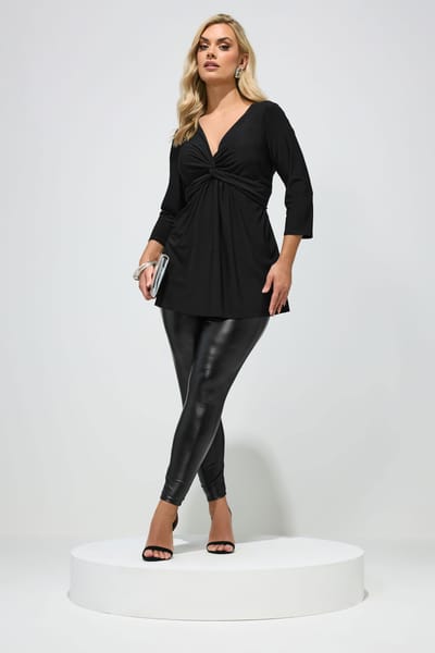 Yours London Zwarte Top Met Knoopdetail Aan De Voorkant Size 42