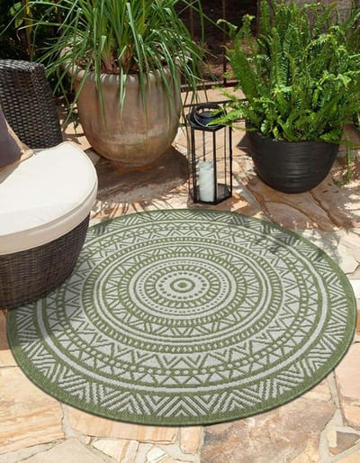 the carpet Mistra – Rond Outdoor Vloerkleed, Robuust & Weerbestendig – Groen met Etnisch Patroon – Ø 120 cm