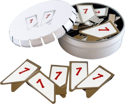 Paperclips met cijfer 7 opdruk | per 25 paperclips in een blikje