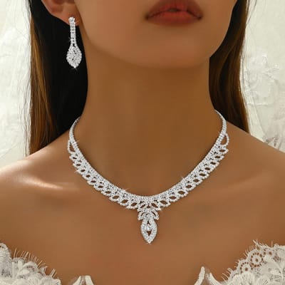 Bruidsmode Koperen Klauwketting Lotus Holle Ketting Oorbellen Armband Ring Sieradenset Bruiloft Banket Feest Festival Cadeau black