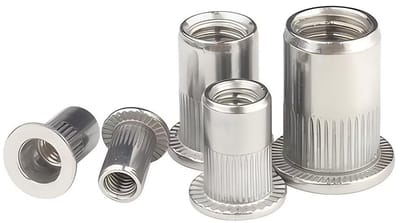 Dailygoods- Klinkmoeren M3 - Roestvrij Staal - Platte Kop - Bevestigingselementen - 10 Stuks - Schroefdraadverbinding - Blindmoeren