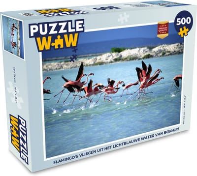 Puzzel Flamingo's vliegen uit het lichtblauwe water van Bonaire - Legpuzzel - Puzzel 500 stukjes