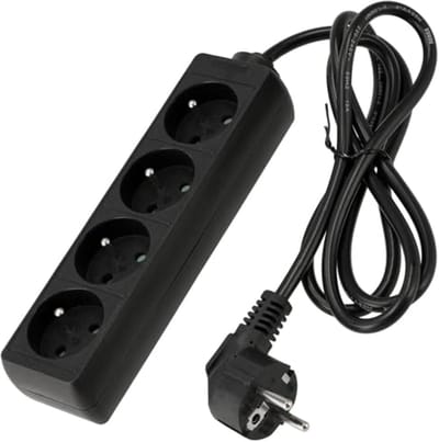 Verlengkabel 3m met 4x 230V Stopcontacten - Platte Stekker - IP20 Bescherming