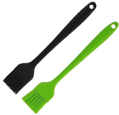 Daity Siliconen bakkwast - geschikt voor bakken - koken - barbecueën - insmeren van olie - botersaus - olieborstel - barbecueborstel bestand tegen bakken op hoge temperatuur (klein groen + klein zwart)