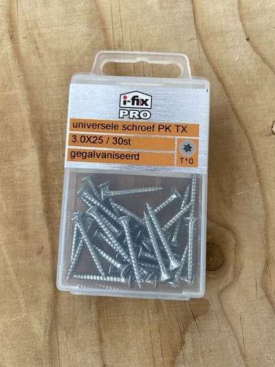 Houtschroef. 3.0 x 25mm. lang. Platkop-Torx-T-10. Verzinkt. 30 stuks Spaanplaatschroef. Ifix-Pro.