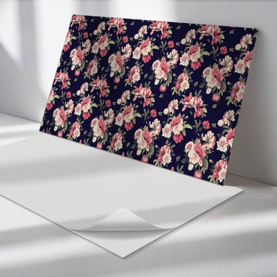 Wallfluent Vinyl Wandpaneel - Achtergrond met bloemenpatroon PVC Muurpaneel - 100 cm x 50 cm - Roze PVC wandpaneel - 1 stuk - Rechthoekig Wandbekleding Vinyl - Bloemen en planten Wandpaneel - Zelfklevende Wandbekleding - Wandpaneel Keuken en Badkamer