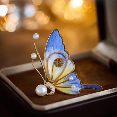 Dames Licht Luxe Design Elegante Imitatie Parel Vlinder Broche Modieus En Veelzijdig Niche Design Sense Broche orange