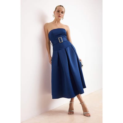 Damesjurk in marineblauw, plat model, mouwloos, chic/avondmodel, skatermodel