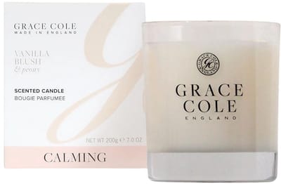 Grace Cole Vanilla Blsuh & Peony Scented Candle (1 stuk)