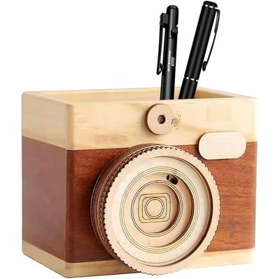 Porte-stylo en bois Unique en forme d'appareil photo vintage Organisateur de porte-crayons de bureau pour étude bureau Single pen holder beige