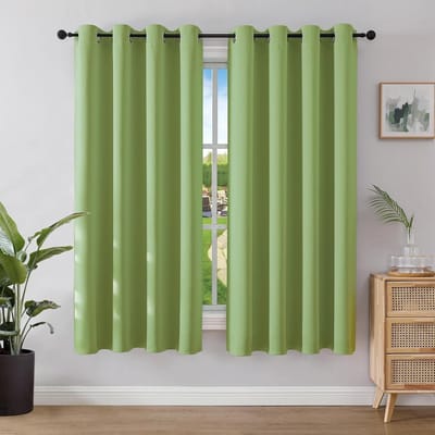 Dailygoods- Verduisteringsgordijn Ondoorzichtig - Verduisteringsdoek - Raamscherm - Raamdecoratie zonder boren - Verduisteringsgordijn met oogjes - Beige kleur