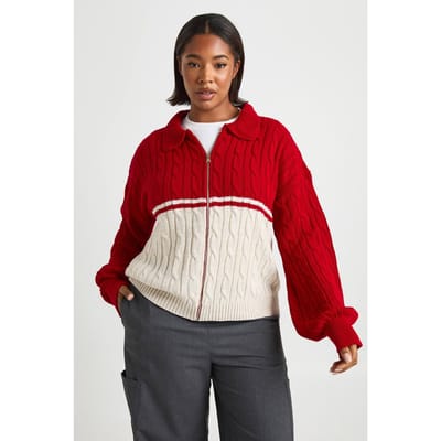 boohoo Dames Plus Chunky Knit Kabeltrui met ritssluiting en kraag | Rich Red | Maat: 16-18