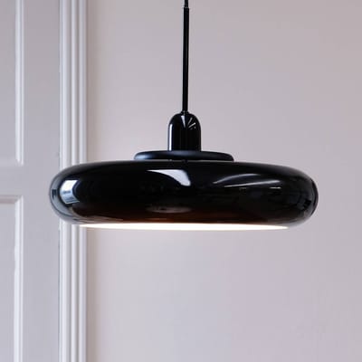Dyberg Larsen hanglamp Planet, zwart, Ø 40 cm, metaal