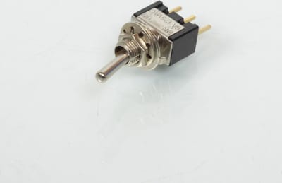 Schakelaar vliegtuigtype 2 standen 3 pinnen 250V 3A 125V 6A Nieuw voor motor