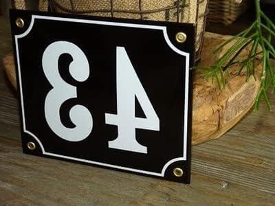 Huisnummer Emaille - Nummerbord Woning - Huis Identificatie - Zwart met Witte Rand - 18x15 cm - Zwart