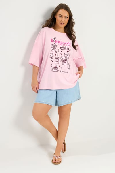 Yours Roze Graphic Tshirt Met 'La Patisserie' Opdruk Size 44