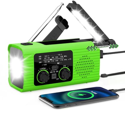 Noodradio Solar Opwindbaar Multifunctionele Emergency Radio NOAA Weeralarm AM FM WB Radio Powerbank 2000mAh Zaklamp Noodpakket Draagbare Radio Oplaadbaar Op Batterijen Bluetooth Speaker Digitale Wekker voor Outdoor Overleving groente