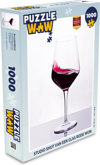 Puzzel Studio shot van een glas Rode wijn - Legpuzzel - Puzzel 1000 stukjes volwassenen