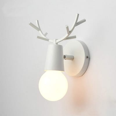Moderne wandlamp met hertenkop in Nordic Art Deco stijl voor slaapkamer en woonkamer