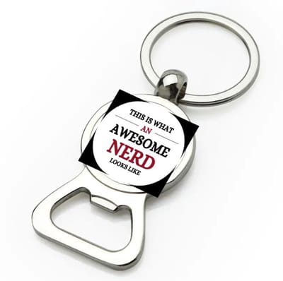 Akyol - an awesome nerd flesopener - Nerd - echte nerds - school - verjaardagscadeau - kado - gift - 9 bij 3 cm
