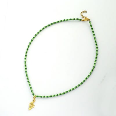 Ketting groentinten met muzieksleutel