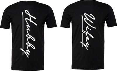T-shirt set koppel goals-Hubby en Wifey op de achterkant-Zwart-Verkrijgbaar in verschillende maatseries-Maat S