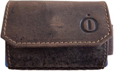 Oi Hunter bruin leren mini portemonneetje / kleinste hoesje voor pasjes met klein munt vakje / pasjeshouder met lip om pasjes omhoog te trekken / bruin leer / 638H