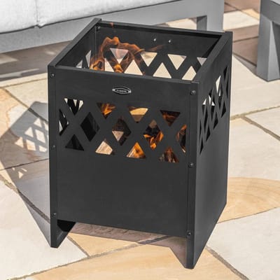 Luxe 16" Vierkante Vuurplaats voor Tuin - Duurzaam Staal met Hittebestendige Vuurpoker