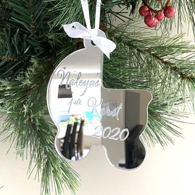Kersthanger | Kerstornament | Kerstbal | Kerstgeschenk | Gepersonaliseerd | Baby | Kinderwagen | Hxb 12x10 cm | Acryl | Plexiglas