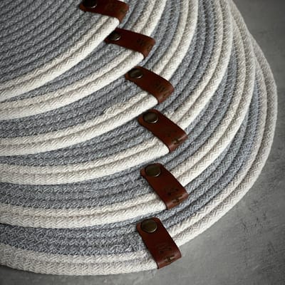 OZ Home - 6-delige Placemat Set - Rond - Lightblauw/Wit - Duurzaam & Stijlvol - Voor Tafelbescherming en Decoratie