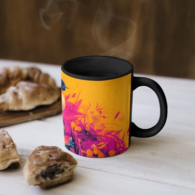 Magische Mok - Foto op Warmte Mokken - Koffiemok - Kimono - Roze - Panda - Bloemenkroon - Magic Mok - Beker - 350 ML - Theemok