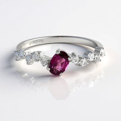 Cavill - Verstelbare Ring - 925 Sterling Zilver Rhodium - Naktamunda Rhodoliet 0,52 ct Ovaal - 10 Zirkonia 0,126 ct - Elegant Design