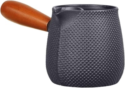 Gietijzeren Theeketel - Kookketel Waterkoker - Thee Zetten - Houten Handvat - 600 ml - Zwart