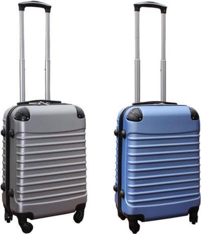 Travelerz kofferset 2 delig ABS handbagage koffers - met cijferslot - 39 liter - zilver - licht blauw