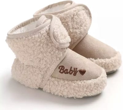 Zachte en warme sloffen - Pantoffels voor baby van Baby-Slofje - Beige - maat 0-6 maanden