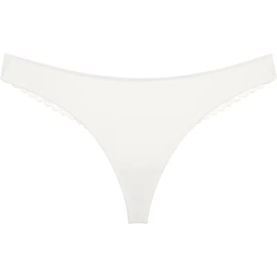 Dames string Triumph Pretty Modal