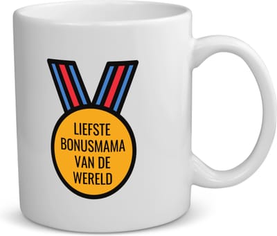Akyol - liefste bonusmama van de wereld koffiemok - theemok - Mama - de liefste bonusmoeder - moeder cadeautjes - moederdag - verjaardagscadeau - verjaardag - cadeau - geschenk - kado - gift - moeder artikelen - 350 ML inhoud
