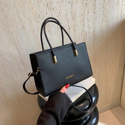 Modieuze Tas voor Dames Nieuwe Lente Schuin Klein Vierkant Tasje Eenvoudig en Mooi Casual en Sfeervol Schoudertas