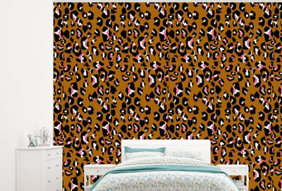 Behang - Fotobehang Panter - Design - Roze - Bruin - Patronen - Breedte 300 cm x hoogte 240 cm