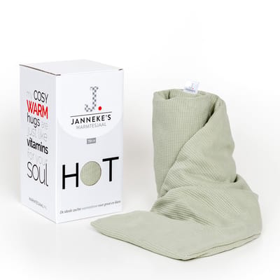 Janneke's Warmtesjaal® pittenzak magnetron micro - Warmtekussen nek en schouder - lijnzaad - extra lang - wasbare hoes - made in NL - kleur dusty groen