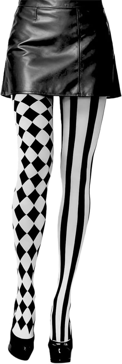 Vrouwelijk clown kostuum voor carnaval met zwart-witte harlequin stijl, accessoires en pantomime details, perfect voor feestjes en evenementen