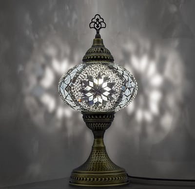 Mozaiek Lamp - handgemaakt nachtlampje - 1 stuk - wit en robuuste messing basis
