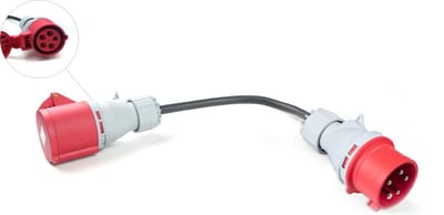 Adapter CEE rood 3x16A (Female) naar CEE rood 3x32A (Male)