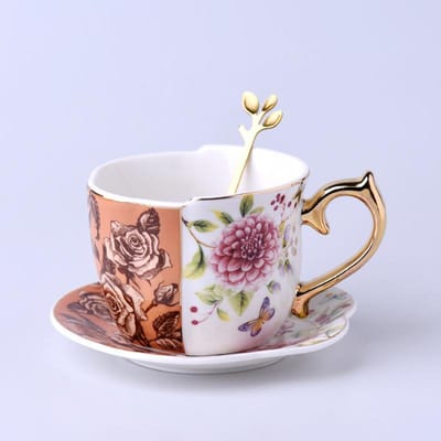 Style Pastoral Nordique Céramique Britannique Tasse à Café Soucoupe Ensemble Ins Design Créatif Tasse à Thé Noir Or Main Tasse à Thé de l'Après-midi Soucoupe 250