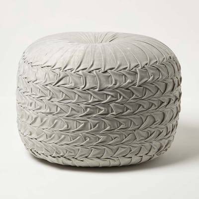 Homescapes Geplooide fluwelen poef Grace in gevlochten look - grijs, 50x35 cm