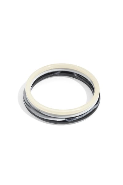 Goudlief Acryl armband effen kleur - Dagelijks - Eenvoudig - Dames sieraden - Zwart - Verkleurt niet - Goudlief.nl